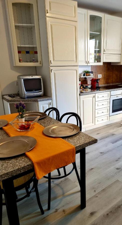 Apartament 1282 Torri Del Benaco Eksteriør bilde