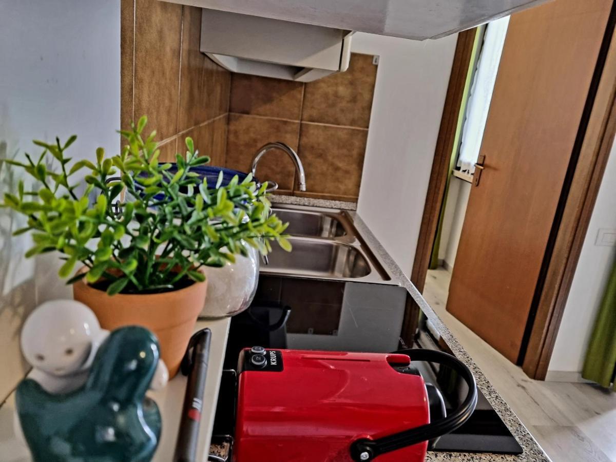 Apartament 1282 Torri Del Benaco Eksteriør bilde